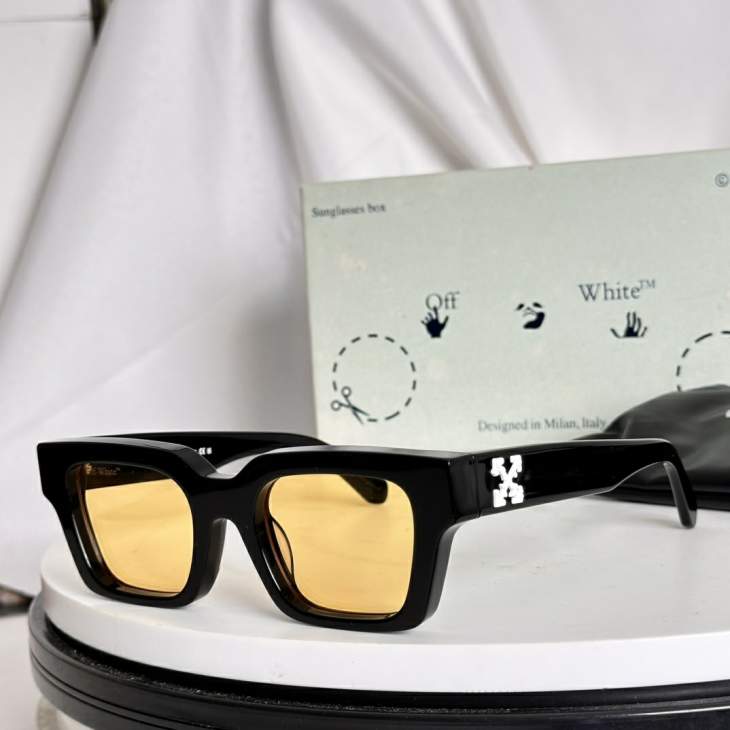 Picture of Off White Sunglasses _SKUfw74861823fw
